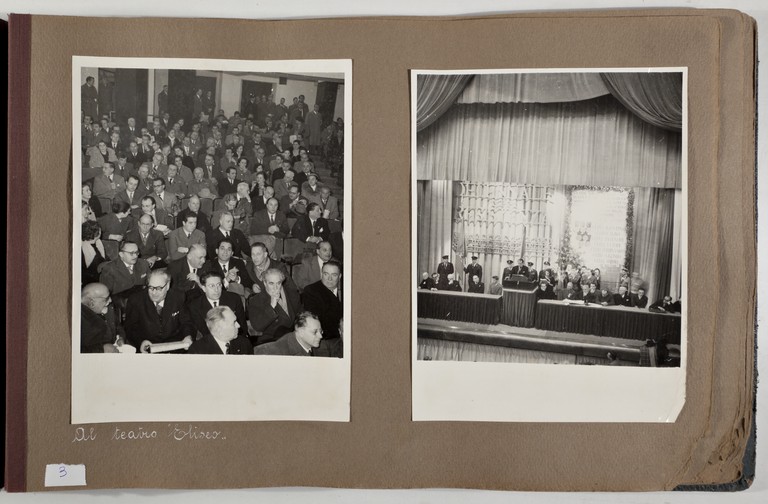 Roma, Teatro Eliseo, 17 gennaio 1954, consegna ad Alcide Cervi della Medaglia d'oro, panorama del pubblico e palco degli oratori